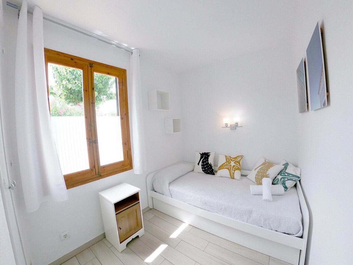 Apartamento 234 Sol Islas Arenal Den Castell Apartment Arenal d'en Castell Exterior photo
